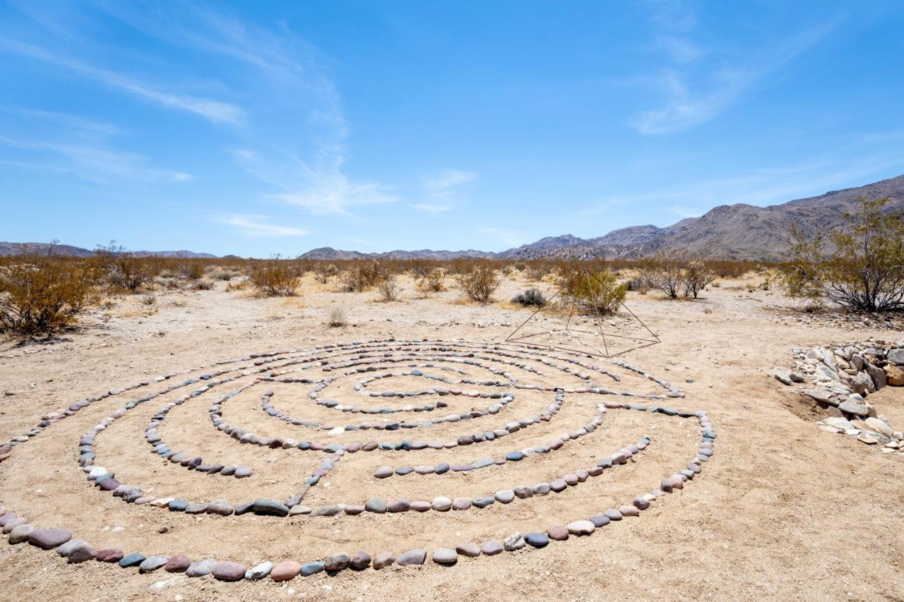 1 Minute To Joshua Tree National Park, Hot Tub, Stars, Private - The Wkndr Villa ทเวนตีไนน์พาล์มส์ ภายนอก รูปภาพ