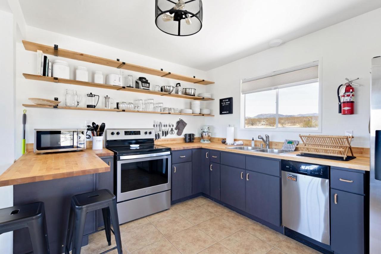 1 Minute To Joshua Tree National Park, Hot Tub, Stars, Private - The Wkndr Villa ทเวนตีไนน์พาล์มส์ ภายนอก รูปภาพ